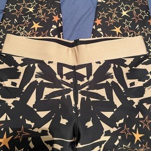 Cor by Ultracor leggings size Large .